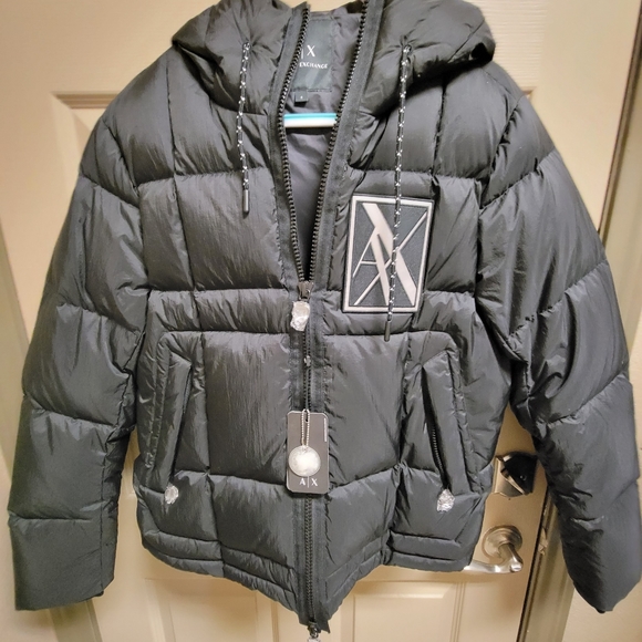 Jackets - Picture 12 of 16